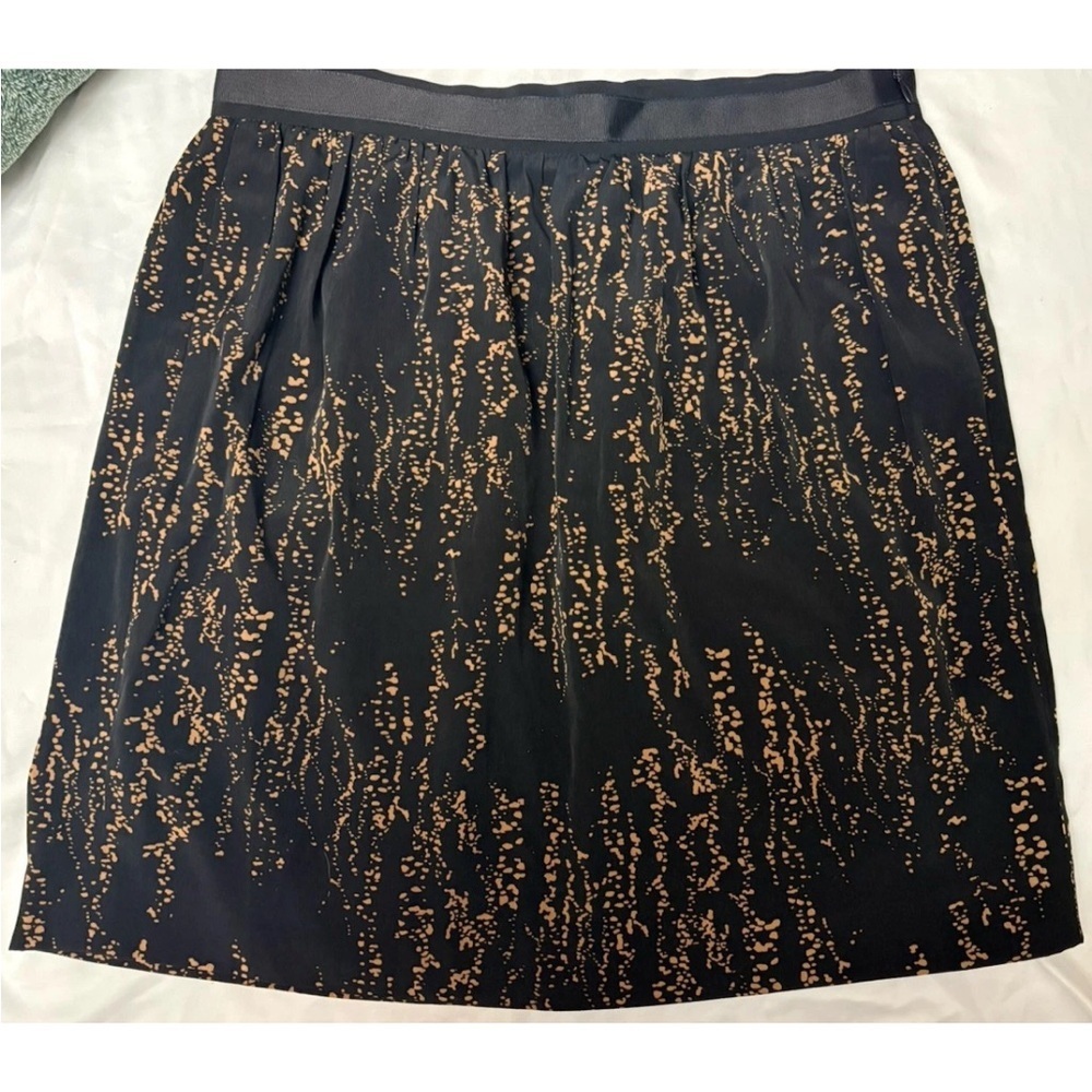 GAP Black and Tan A-Line Skirt - Picture 9 of 9